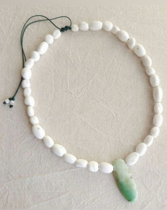 Blanc-Vert Bohème Kolye